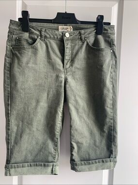 Point Zero Olive Green Cropped Bermuda Jeans